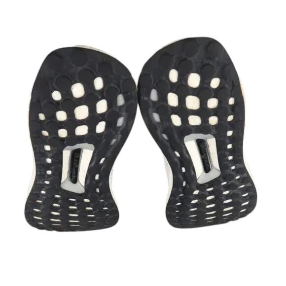 Adidas Shoes Womens 7 Sneakers Ultra Boost Uncaged Athletic Running Knit Comfort - Picture 8 of 13